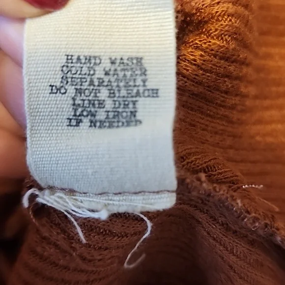 Buckle Gimmicks Womens Rust Ribbed knit Lace-Up Quarter Length Sleeve Top - Picture 11 of 11